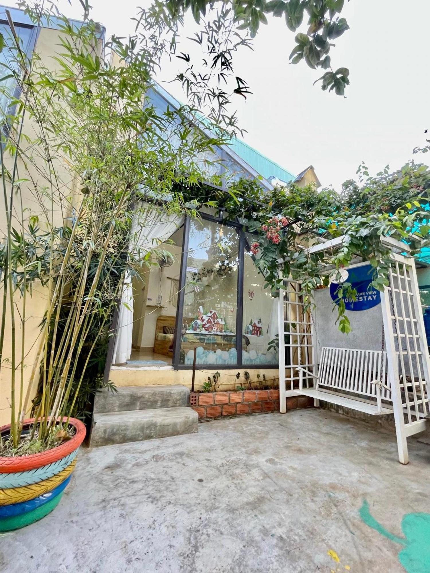 Lake View Homestay เปลกู ภายนอก รูปภาพ